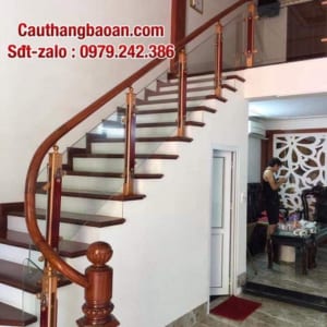 Cầu thang lan can kính cường lực đẹp tại Hà Nội