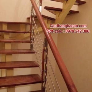 Báo giá cầu thang xương cá tại Hà Nội