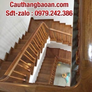 Cầu thang gỗ đẹp Hà Nôi. Cầu thang con tiện gỗ
