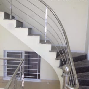 Cầu thang Inox tay vịn nhựa tại Hà Nội