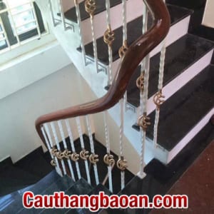 Cầu thang sắt nghệ thuật, lan can sắt nghệ thuật