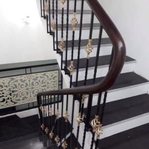 Cầu thang sắt tại Hà Nội, cầu thang sắt nghệ thuật