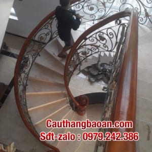 Cầu thang lan can sắt nghệ thuật, cầu thang sắt nghệ thuật