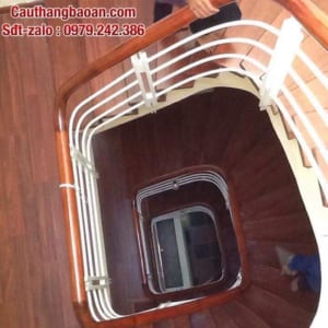 Cầu thang gỗ sắt, càu thang sắt đẹp