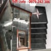 Cầu thang gỗ kính tại Hà Nội