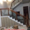 Cầu thang gỗ kính đẹp, cầu thang lan can kính