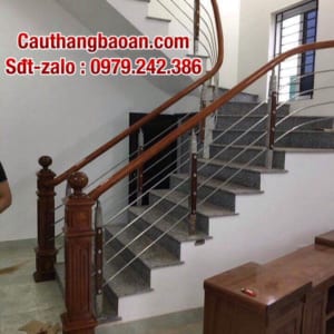 Cầu thang inox tại Hà Nội, cầu thang lan can inox tay vịn gỗ