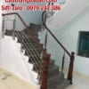 Cầu thang inox tay vịn gỗ, lan can inox tay vịn gỗ