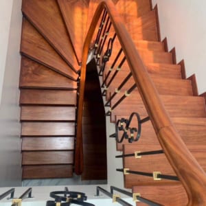 Cầu thang lan can sắt, cầu thang lan can sắt nghệ thuật