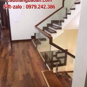 Cầu thang gỗ kính, cầu thang lan can kính đẹp