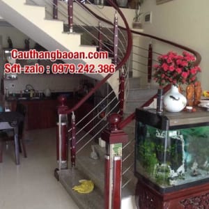 Cầu thang inox, cầu thang inox tay vịn nhựa đẹp