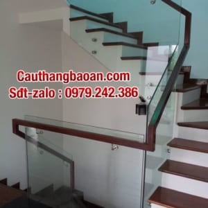 Cầu thang kính gỗ đẹp tại Hà Nội, cầu thang kính hiện đại