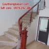 Cầu thang lan can inox tay vịn gỗ, cầu thang inox tay vịn gỗ tại Hà Nội
