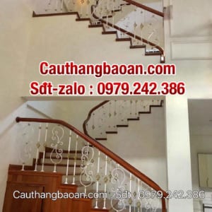 Cầu thang sắt nghệ thuật ở Hà Nội, lan can sắt nghệ thuật ở Hà Nội
