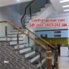 Cầu thang kính cường lực tại Hà Nội, Cầu thang kính lan can kính tay vịn gỗ