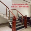 Cầu thang lan can kính tay vịn gỗ, báo giá cầu thang lan can kính cường lực tại Hà Nội. Các mẫu cầu thang kính đẹp hiện đại