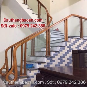 Cầu thang gỗ kính đẹp tại Hà Nội, Cầu thang kính cường lực đẹp