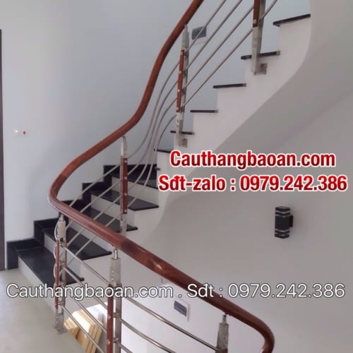 Cầu thang lan can inox gỗ đẹp nhất, Cầu thang inox tay vịn gỗ tại Hà Nội