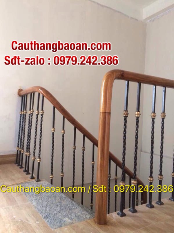 Cầu thang lan can sắt đẹp, Mẫu cầu thang sắt mỹ thuật đẹp tại Hà Nội