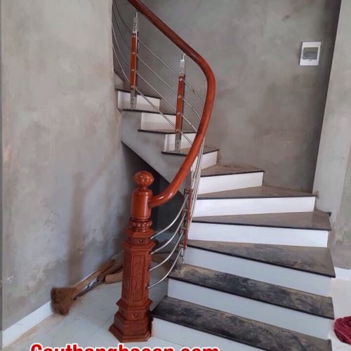 Cầu thang Inox tay vịn gỗ, Cầu thang Inox tay vịn nhựa tại Hà Nội