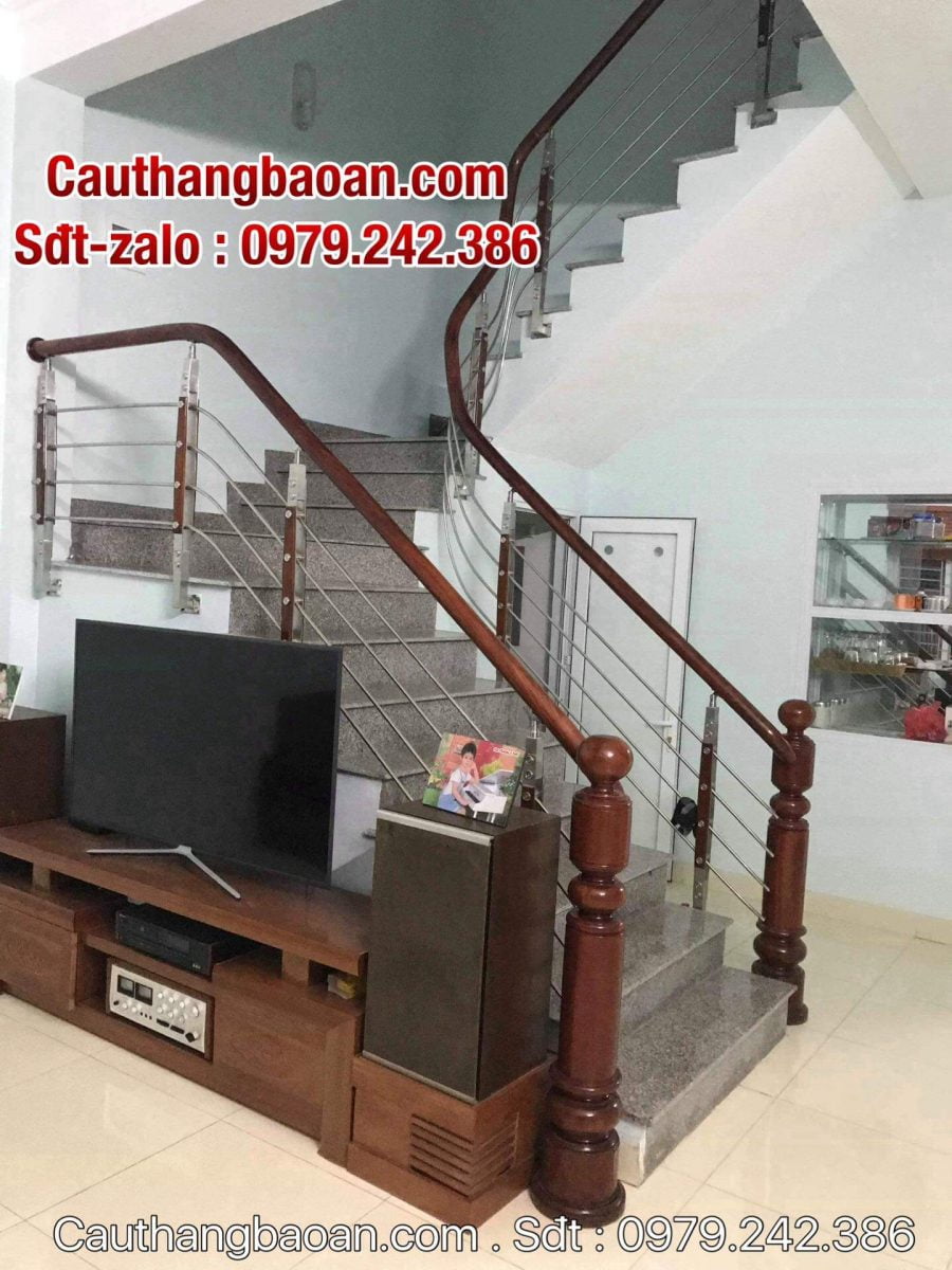 Cầu thang gỗ inox hiện đại