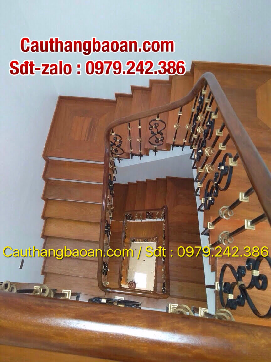 CẦU THANG SẮT ĐẸP TAY VỊN GỖ
