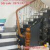 CẦU THANG SẮT TAY VỊN GỖ ĐẸP . CẦU THANG LAN CAN SẮT NGHỆ THUẬT