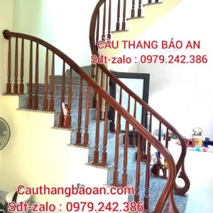 TAY VỊN CẦU THANG GỖ ĐẸP. CẦU THANG GỖ LIM NAM PHI TẠI HÀ NỘI