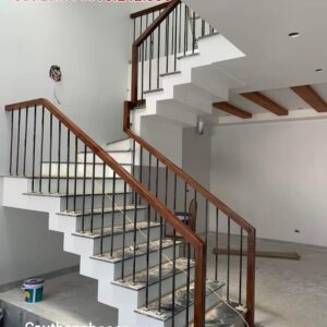 CẦU THANG SẮT ĐẸP NGHỆ THUẬT . MẪU CẦU THANG SẮT GỖ ĐẸP TẠI HÀ NỘI